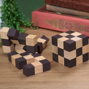 Cubo serpiente madera